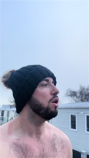 Start Your Peaceful Winter Day with Luxury Breaks