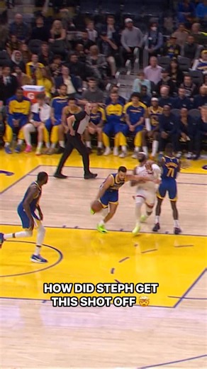 36M views · 650K reactions | BEHIND-THE-BACK TO A FADING FLOATER TO BEAT THE 1H BUZZER 勞勞 | NBA | Facebook