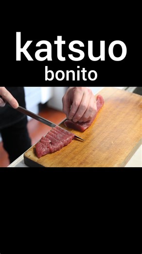 Not Tuna! Bonito Sashimi is Totally Different 🍣