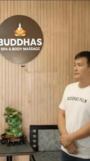 Herniated Disc (Lumabas/Nadulas na Disk) ​Ang herniated disc ay nangyayari kapag ang malambot na laman (nucleus pulposus) ng isa sa mga disc (cushion) sa pagitan ng mga buto (vertebrae) ng iyong gulugod ay lumabas o sumungaw dahil sa punit sa panlabas na bahagi nito. #massage #training #reelschallengereelschallenge #spa #health | Buddhas Palm Therapy Services Massage therapy training school center