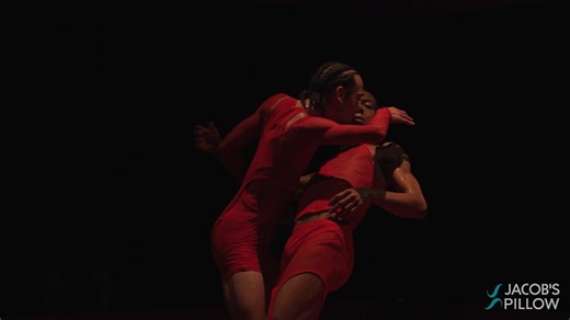 After years in the making, Shamel Pitts and his company TRIBE make their long-awaited Jacob’s Pillow debut with a fiercely intimate duet that hits like a punch and moves like a dream. 🥊 📆 Shamel Pitts / TRIBE - Multidisciplinary Visual Performances | August 6–10 📍Doris Duke Theatre "Touch of RED" is a powerful meditation on Black masculinity, infused with the quick-fire footwork of boxing, the joy of Lindy Hop, the language of Gaga, and the pulse of nightlife. Set inside a stylized ring, this