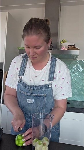 Smoothie met kokosmelk, limoen en banaan | Lime smoothie