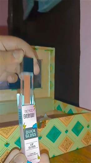 which one do you like??? 🎁 #aesthetic #viral