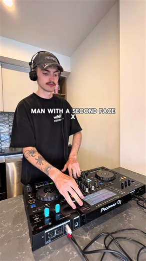 Exciting DJ Mix Transitions for Your Kitchen Rave