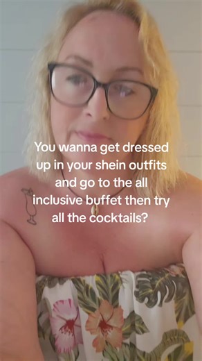 All-Inclusive Turkey Holiday: Buffet and Cocktails Fun