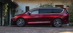 Chrysler to reportedly unveil an all-electric vehicle based on the Pacifica at CES