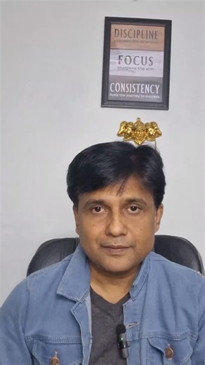 Rupesh K. on Instagram: "Blurb_3 book - INFORMER “ये सिर्फ़ एक नॉवेल नहीं, कश्मीर की हकीक़त की धड़कती हुई फ़ाइल है। वो, एक भगोड़े आतंकवादी की पत्नी। वो, एक सख़्तजान भारतीय पैरा कमांडो। दोनों के बीच जन्मी एक ख़तरनाक दोस्ती, जो बदलते कश्मीर में ख़ुफ़िया सूचनाओं से शुरू होकर दिल, ज़मीर और मुल्क के बीच की जंग में बदल जाती है।किताब पढ़ते-पढ़ते लगेगा जैसे आप खुद किसी सीक्रेट ऑपरेशन का हिस्सा हों, गोलियों की आवाज़, रात की घुप अँधेरा, और वादी में छुपे दुश्मन आपके बिलकुल पास हैं। ये कहानी एक सवाल छोड़ जा