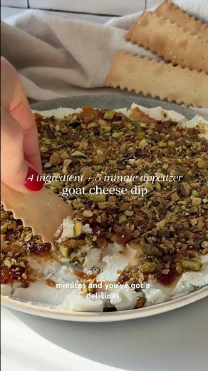 goat cheese spread, 4 ingredients + 5 minutes, delicious healthy appetizer❤️ Recipe below ⬇️