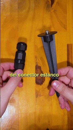 How to install an LED floodlight with a waterproof connector in your garden? 💡🌿