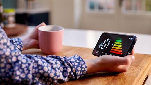 Peak and off-peak electricity hours explained as money saved depends on tariffs