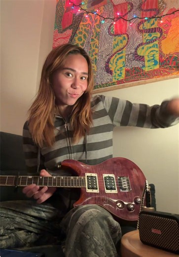 Unboxing the Spark Go Portable Amplifier for Electric Ukulele