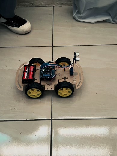 Cara Coding Robot dan Inovasi Kreatif dalam Robotics