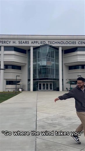 Let the October breeze blow you to AMAZING deals at the bookstore! 🍂💨 #GTCC #GuilfordTech #MakeAmazingHappen #FallIntoSavings | Guilford Technical Community College | GTCC