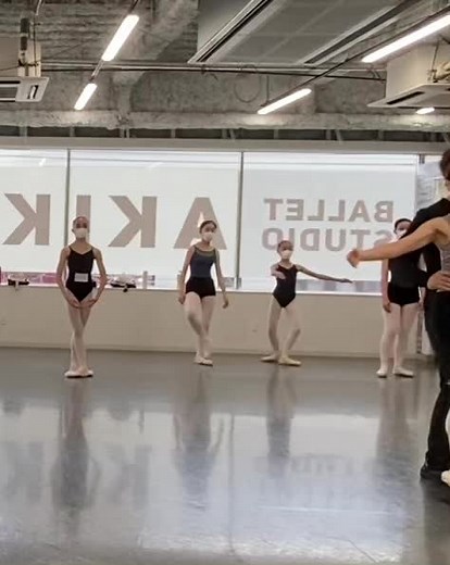 #昨日の海の日アダジオクラス #バレエ頑張る中学生 #バレエスタジオAKIKO #ピルエット #回転 #ballet #pirouette