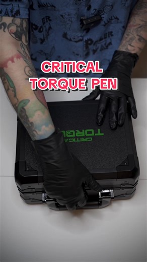 I’ve always been skeptical about wireless tattoo machines but I’ve been wanting to try one of these for a while and after researching deeply for weeks I decided to buy this little monster 🔥🔥 This is the new Critical Torque Pen from @Critical Tattoo Supply 🤯 I chose 4.2mm stroke do the linework smoothly and at the same time be able to work with other techniques 💙 they also have 3.5mm and 5mm! Opening the box is an experience 🥹✨ and I decided to share this wonderful experience that goes from 