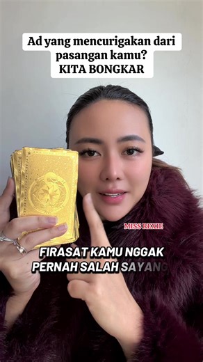 Private Tarot Reading Insights on Love and Longing