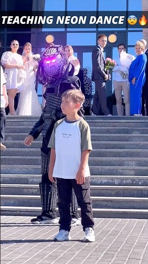 TEACHING WALKING DANCE 🔥🔥 The Boy Repeated the Dance 😨😂