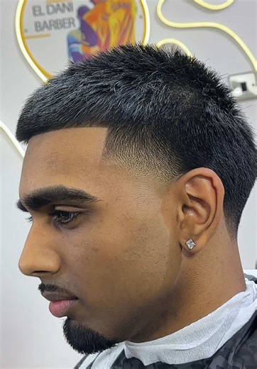 High Taper Fade Haircut Tutorial