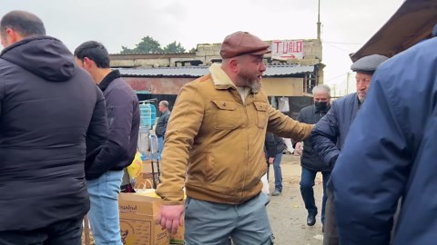 Cooking the Biggest Goose in an Afghan Cauldron