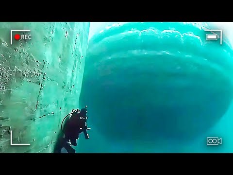 Huge Miles Long Structure Has Been Detected Moving On The Ocean Floor