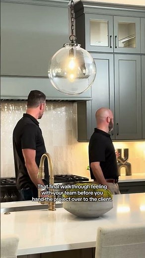 Final walkthroughs made simple with your team