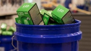 Lowe's giving away green light bulbs to honor flood victims