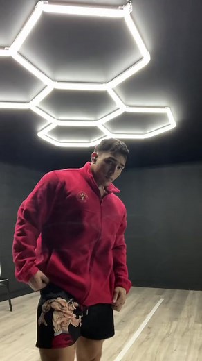 Baki wearing Baki shorts 😬 #animegymtok