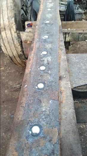 How to remove RIVET nut, with hammer and chisel great technique! #rivet #truck #hammer #chisel