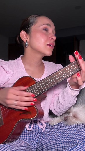 Melissa Robles: La Gata Bajo La Lluvia Cover y Más