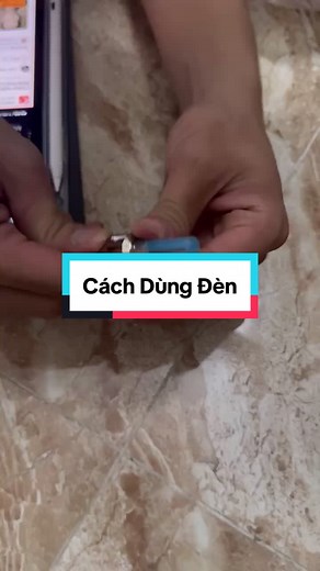 Hướng dẫn sử dụng đèn cho keychain