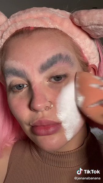 Sad Clown Makeup Tutorial for Halloween 2021