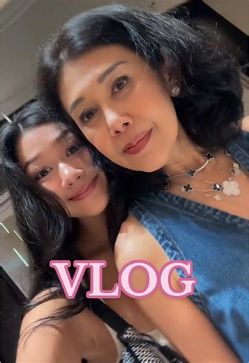 Shopping Vlog: My Special Van Cleef Order