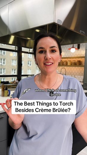 Thinking about investing in a torch for your kitchen but not sure if it’s worth it? Well, there are plenty of foods to brûlée besides the classic dessert - @Makinze shows us the best tips and tricks #brulee #torch #kitchenhacks #sugar #golden #cremebrulee