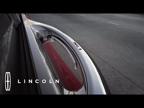 How to use E-Latch Door Handles | How-To | Lincoln