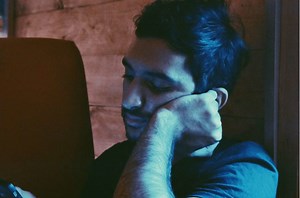 「毎日がつまらない…」と感じる人の5つの原因と特徴 抜け出す方法も解説 | プログラミングスクールならテックキャンプ