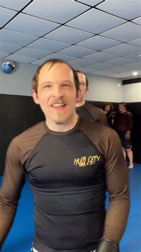 This Saturday at 11am in Brookings, Derek Washenberger (Owner and Coach at Hub City MMA) will be at No Illusions teaching striking commands and signaling for coaches and athletes. Don’t miss this one!! DM with any questions! | Hub City MMA & BJJ