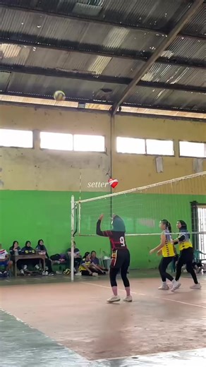 Mastering Volleyball Spike Techniques: A Setter's Guide