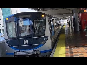 Miami Metrorail Southbound Orange Line Train ride from Government Center to Dadeland North Station.