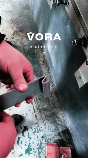 Lola slot forming and bending machine mold