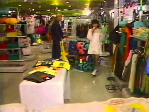 【貴重映像】昭和アイドル～松田聖子3（ミニスカで階段上がるバージョン）