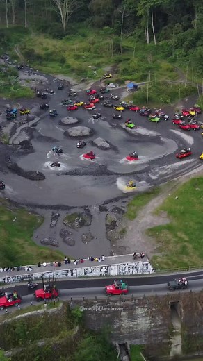 Wisata Jeep Merapi Jogja: Adventure Offroad di Alam Lava