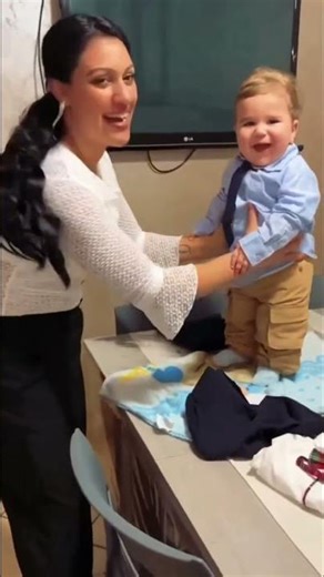 Lorenzo pronto per la festa: Scegliamo il look perfetto! #shorts