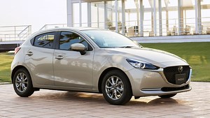 【マツダ2(旧デミオ)】特別仕様車違いまとめ～おすすめグレードはブラックトーン or スマートエディション！？【MAZDA2】 | ひつじ茶屋