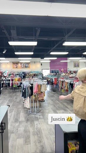 7 comments | Plato’s closet glambot challenge‍♀️ #platoscloset #portage #kalamazoo #shoplocal #sustainablefashion #outfitinspo #ootd #thrift #supportsmallbusiness #secondhand #sustainability #recycleyourstyle #resale #westernmichiganuniversity #glambotchallenge #glambot | Plato's Closet - Portage, MI | Facebook