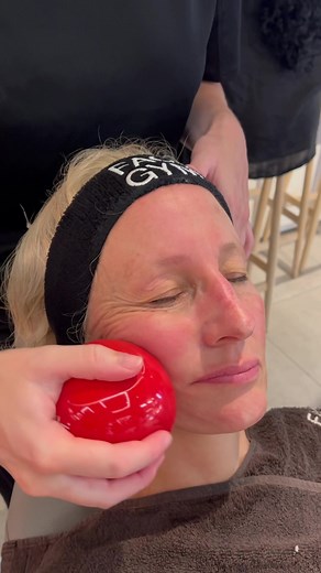 FaceGym Transformation Video: Workout for Your Skin!