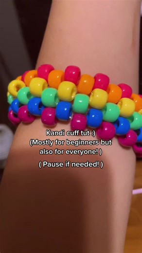 I’ll start making more Kandi tuts #kandi #kandikid #kanditutorial | How To Make Kandi