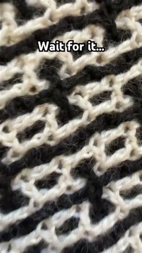#freecrochetpattern #crochetdesign #crochettutorial #crochetvideo #interlockingcrochet