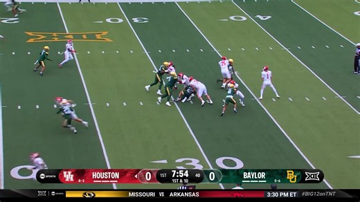 Amare Thomas and Houston Cougar Football go 27 yards to the house 🏡 Houston strikes first against Baylor on TNT, truTV & HBO Max! | TNT Sports US
