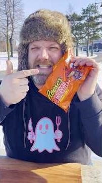 Reese’s Red Velvet Miniatures! #reaction #foodreview #cake #candy #redvelvet