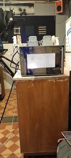 Light bulb vs 6Kw Microwave! #experiment #microwave #plasma @styropyro